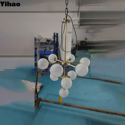 Αγορά Σύγχρονο πολυτελές χειροκίνητο γυάλινο πολυέλαιο Yihao με χάλκινο σώμα και βάση λάμπα E12 για καθιστικό και κρεβατοκάμαρα σε απευθείας σύνδεση κατασκευή