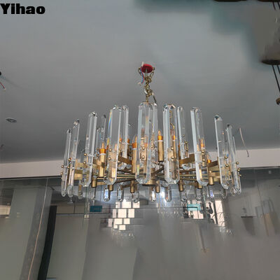 Αγορά Yihao Luxury Brass Body Crystal Shade Chandelier με 3500K Warm White LED Pendant Light για τραπεζαρία σε απευθείας σύνδεση κατασκευή