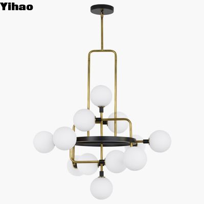 Βεβαίως, η Viaggio Chandelier 700VGO.